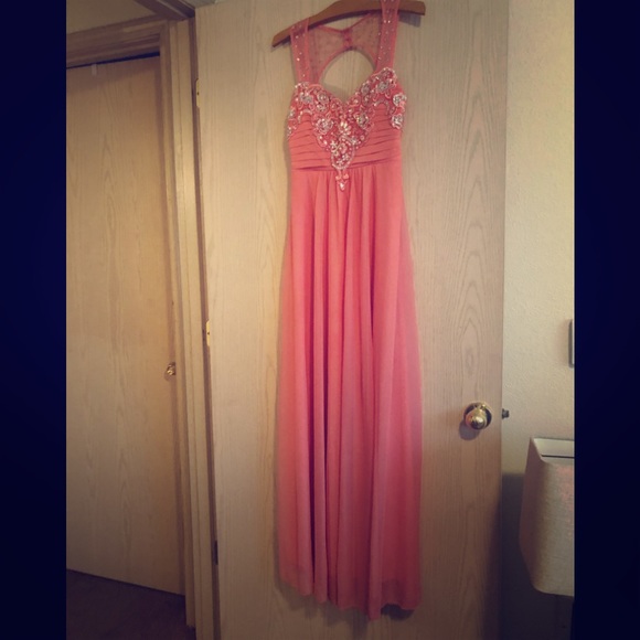 Prom Dress - Picture 1 of 6